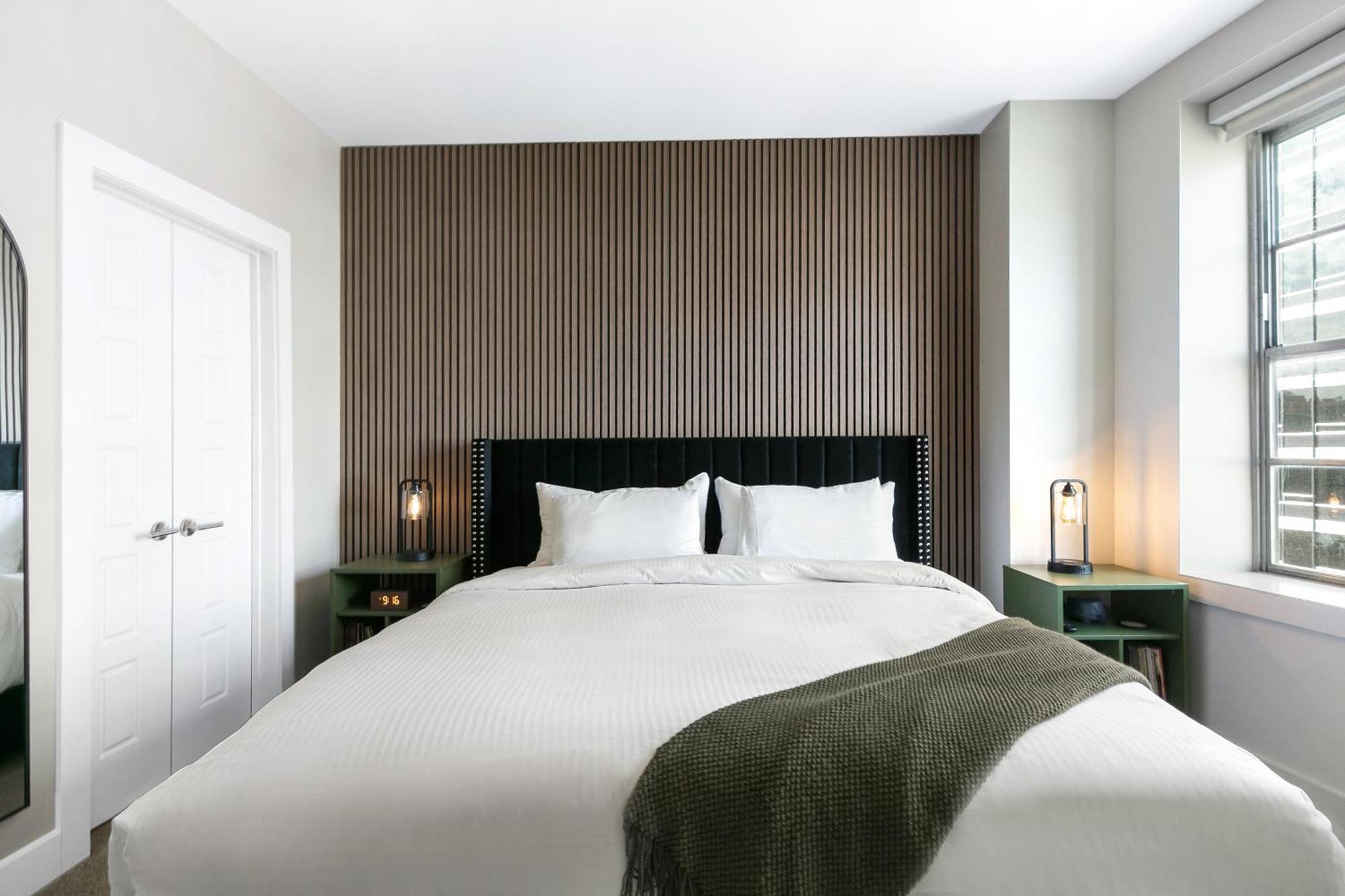 Luxury 2-Bedroom Condo Steps Away From The French Quarter Nova Orleães Exterior foto